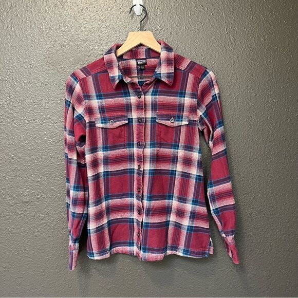 Patagonia Tops - Patagonia Women's Long-Sleeved Organic Cotton Midweight Flannel Shirt